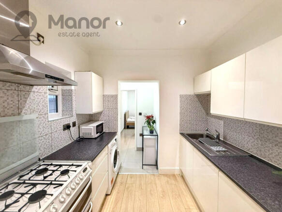 WhatsApp Image 2025-12-18 at 13.16.29