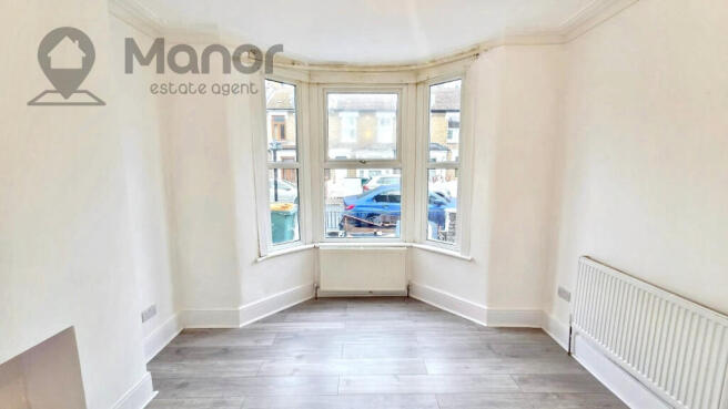 WhatsApp Image 2026-01-06 at 15.33.35 (3)