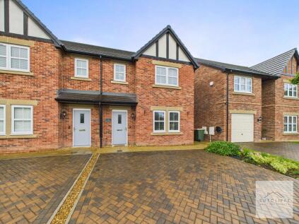 Juniper Drive, Cottam, PR4