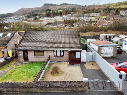 Hearts Of Oak Cottages, Caerau, Maesteg, CF34 0TU