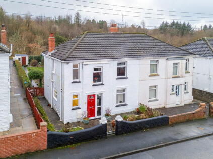 Wembley Avenue, Onllwyn, Neath, SA10 9HL