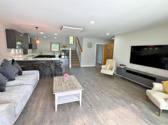 Open Plan Kitchen/Living Area