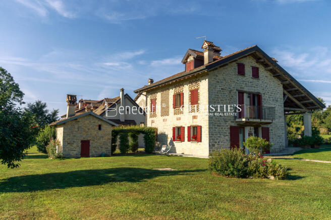 2a38e8b4-556f-4dd7-890f-7bcbbcfd47d4_original