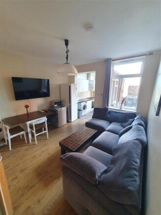 Living:Dining Room.jpg