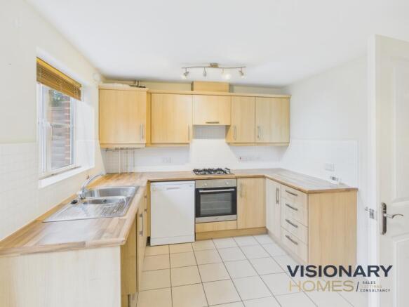 CAM03522G0-PR0223-STILL001