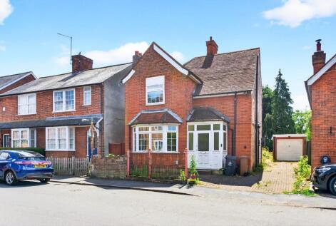 Walkern Road, Stevenage, Hertfordshire, SG1