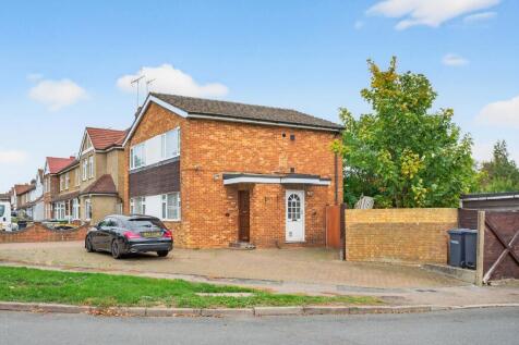 Beltona Gardens, Waltham Cross, Hertfordshire, EN8