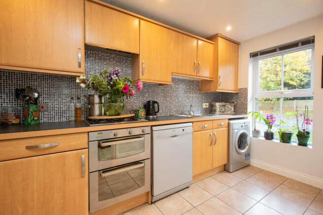 21 Derbyshire Dr ...