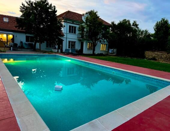 Poolside at dusk (1)