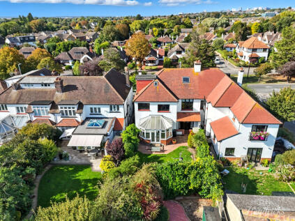 Thorpe Hall Avenue, Southend-on-sea, SS1 3