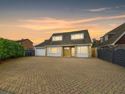 Whalley Drive, Milton Keynes, Buckinghamshire, MK3