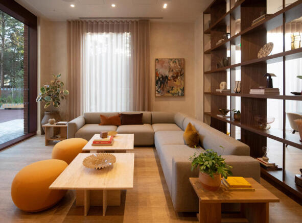 2025 09 18 1751 Mickey LF Lee MX46761 Panorama Midres