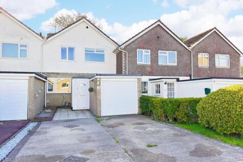 Cumberland Road, Angmering, BN16