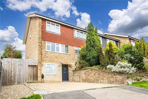 Ivinghoe Road, Bushey, Hertfordshire, WD23