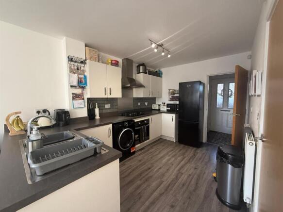 WhatsApp Image 2025-12-02 at 12.34.06 PM (3).jpeg