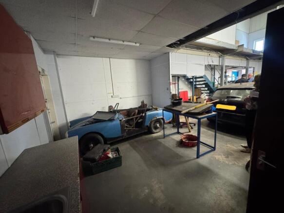 Garage
