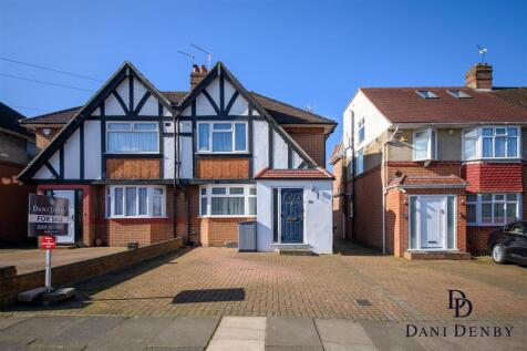 Kenilworth Road, Edgware HA8