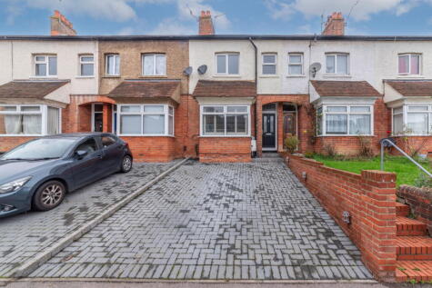 Waterloo Road, Tonbridge, TN9 2SW