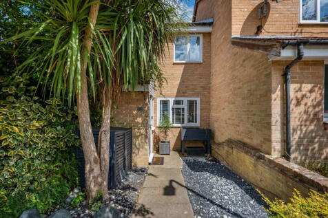 Alder Close,Tunbridge Wells,TN4 9YE