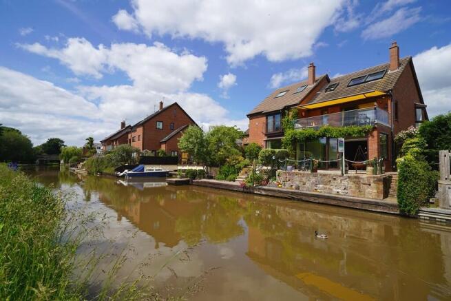 6 Mill Wharf Cana...