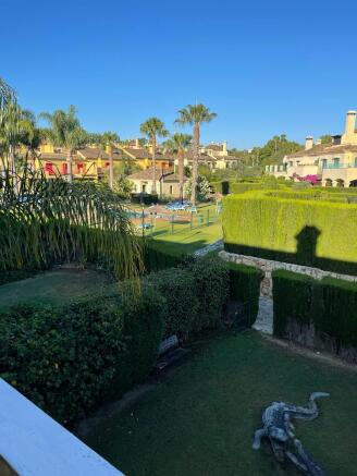 EC-ATH-56_1_8_IMG-20