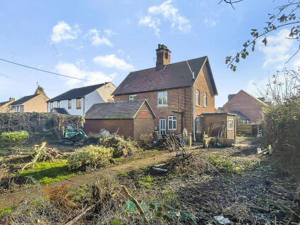 Ashchurch, Tewkesbury, GL20 8JX