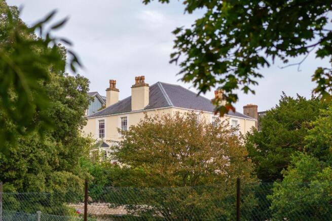 1H7RCN - External B.jpg