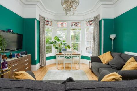 Woodstock Road, Redland