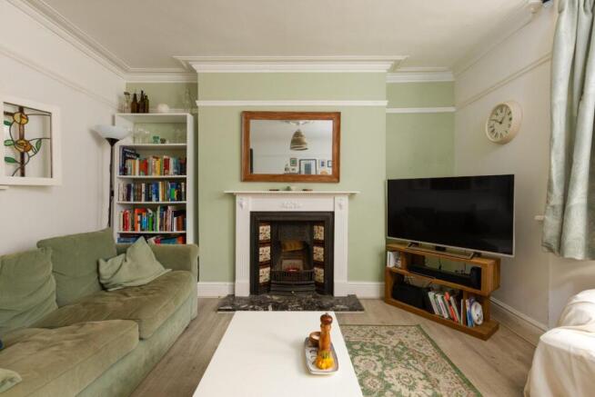 BF, 65 Cotham Brow, BS6-4.jpg