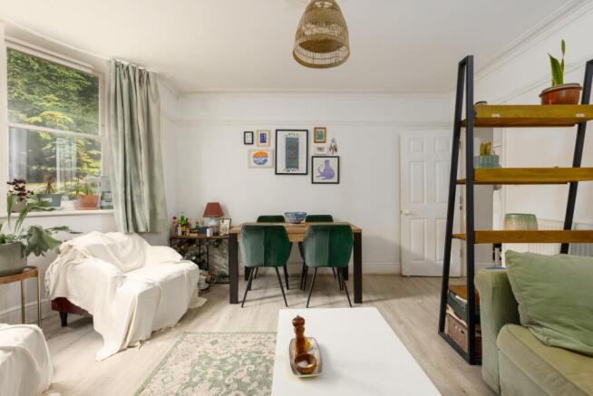 BF, 65 Cotham Brow, BS6-6.jpg