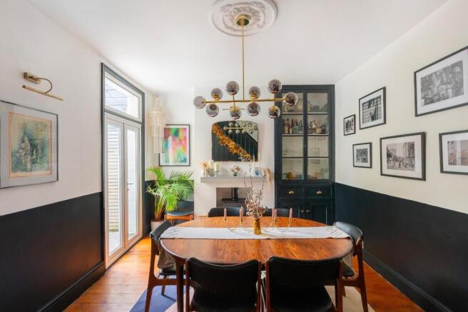 1N5R0SA - Dining Room D.jpg