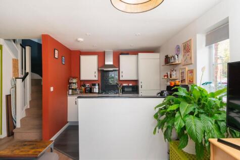 Sanders Close, Bedminster