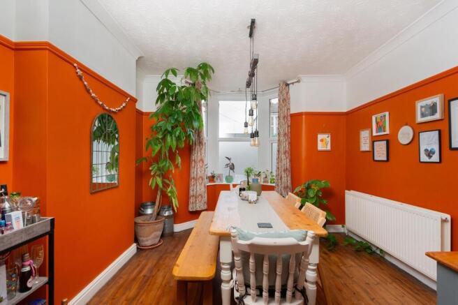 0N1QSKD - Reception J.jpg