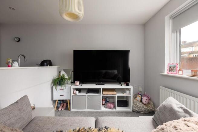 56 Snowberry Walk, BS5-3.jpg