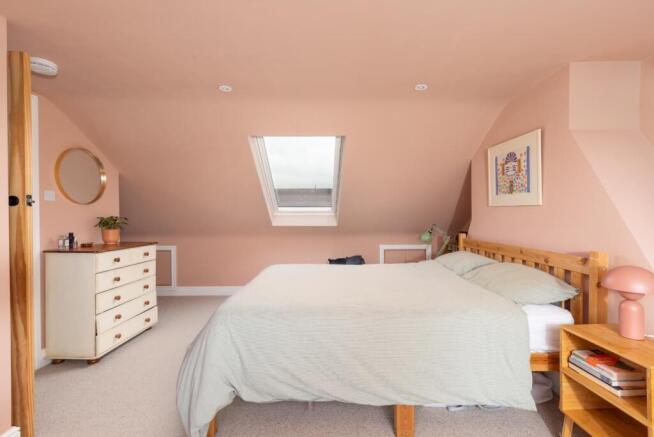 40 Dominion Road, S16--3.jpg