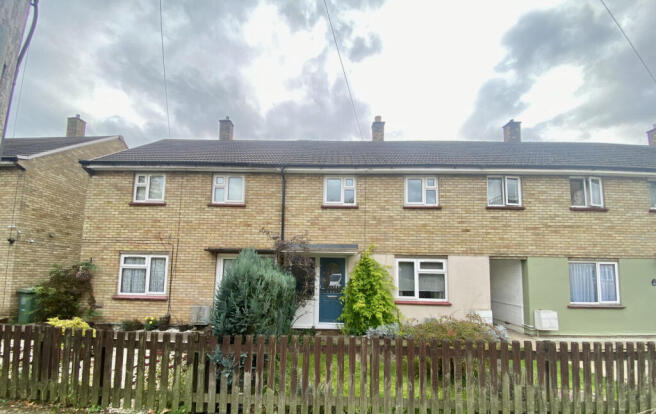 4 Bed Modern House on Rutland Close