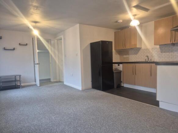 9EC00B16-20E7-4AB7-B163-DBDBF7A36877 T202511111511.jpg