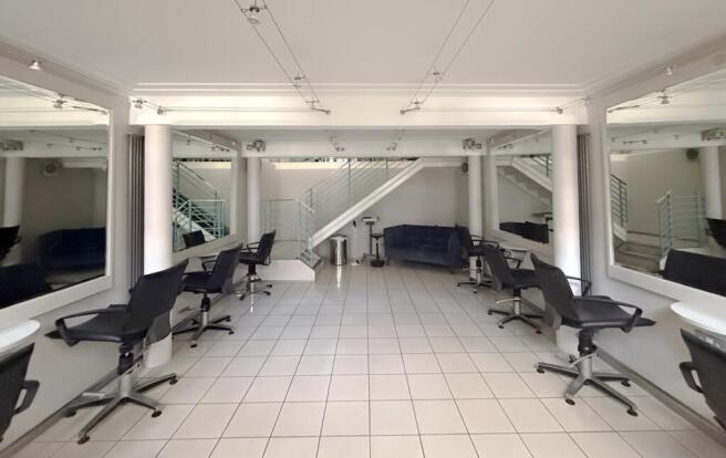 retailunitforsale_altrincham_lower ground.png
