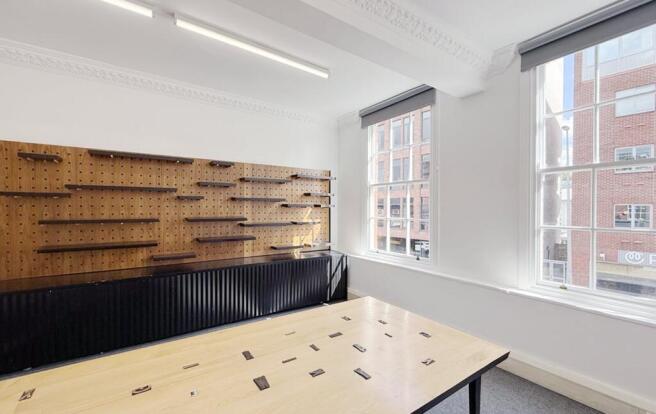 officesuitetoletaltrincham_0000s_0002_Layer185.p