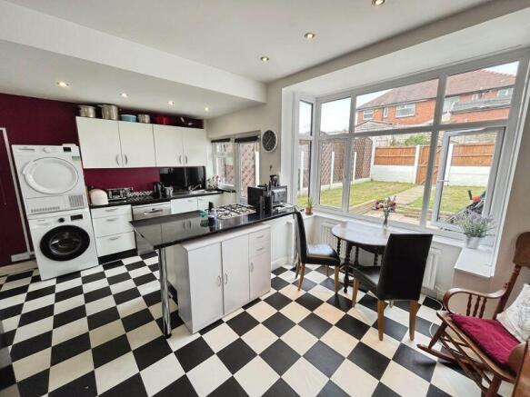 Kitchen Diner