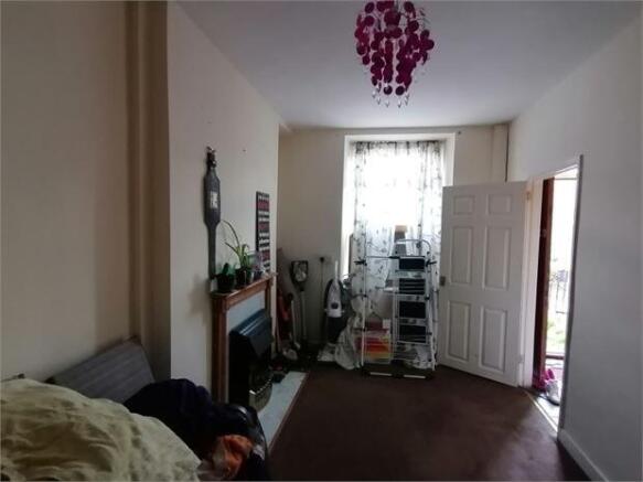 LOUNGE 2