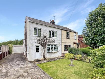 West Park Drive, Darrington