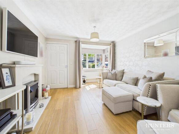 CAM03792G0-PR0234-STILL008 (1).jpg