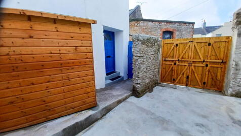 Babbacombe Road, TQ1 3SR