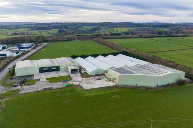 Spitfire Boardlink Hawarden WR-65.jpg