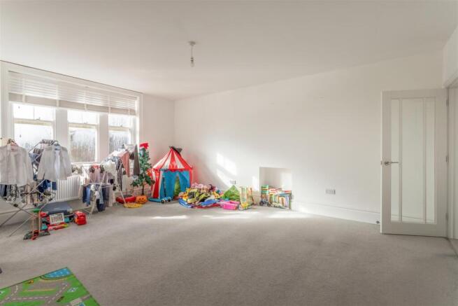 340 Dyke Road -4.jpg