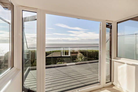 Naze Park Road, Walton On The Naze