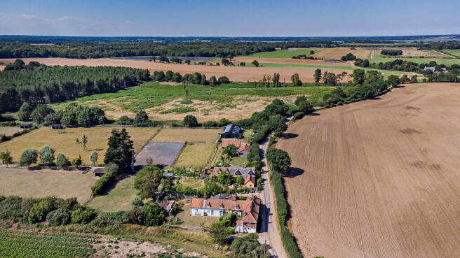 8655309-exterior0...