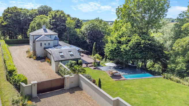 8605532-exterior4...