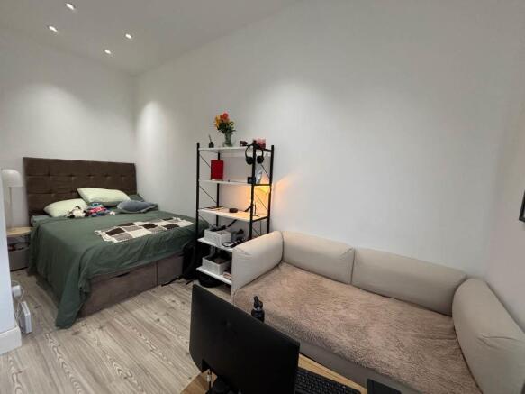 1742499155119-aefd79d2-0bbc-48f0-bfd4-3559463fe4ce